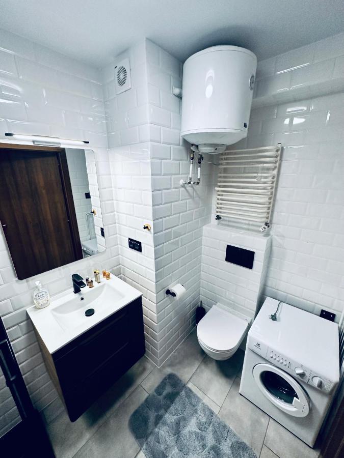 Al-Dom Apartamenty Apartament 103 โควอบเซก ภายนอก รูปภาพ